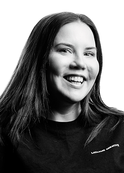 016-Emma-Liuski-250x350