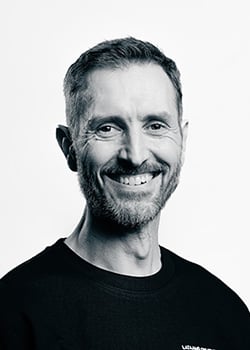 091 Ville Granroth_1-250x350