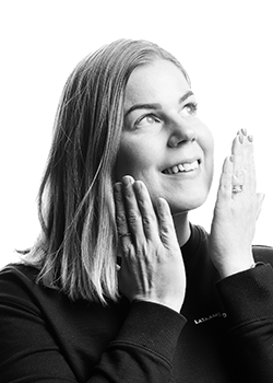 thessman elina 250 x 350